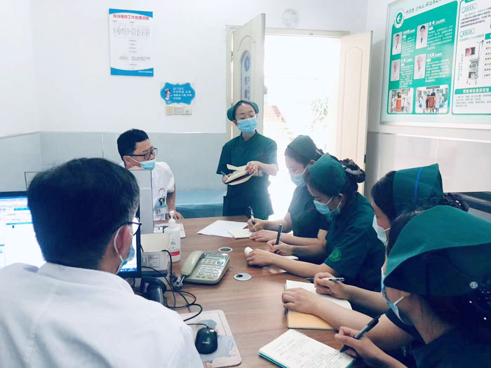 济南齐鲁花园医院狂犬病暴露处置门诊于6月20日上午组织进行了定期专业培训