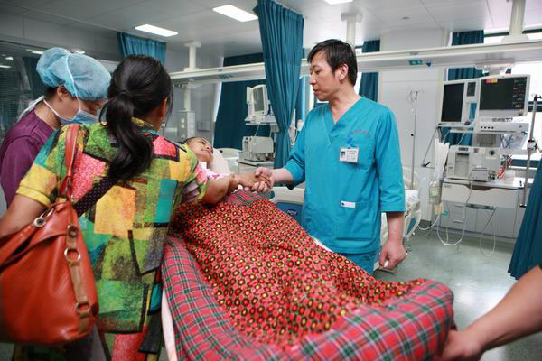 德州齐河县感染布氏杆菌病的小伙子任某患者家属连声向李云主任表示感谢