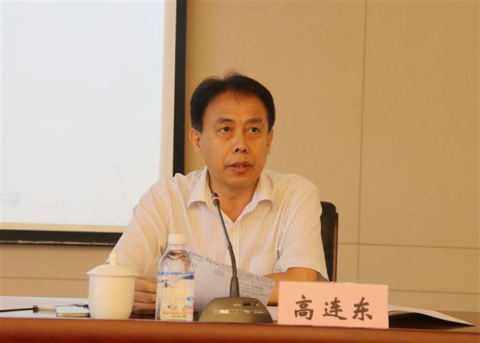 高连东副书记主持会议