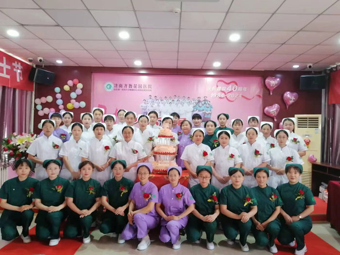 护士节参演人员合影留念