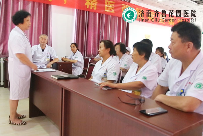 8月3日举办《心肺复苏》技能演练