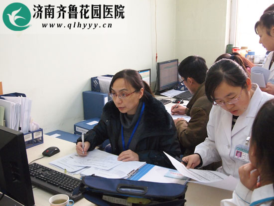 专家组重点检查了居民健康档案、老年人健康管理、高血压健康管理、居民健康教育、传染病管理、重性精神病人健康管理、卫生监督协管、中医辨证施治等。