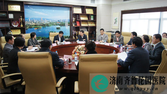 市委常委统战部部长雷天太指导我局民主生活会