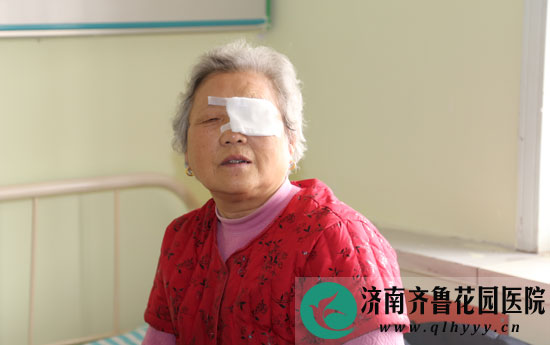 在我院做白内障免费手术的年龄比较大的阿姨