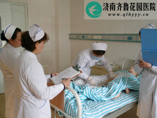 我院护理部组织开展护理技能操作大比武