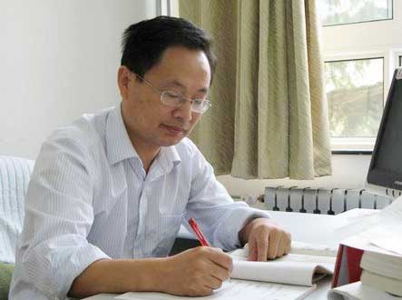 山东省特级教师、青岛39中语文教师付立金同志简介