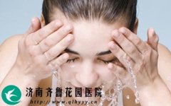 皮肤干燥怎么护理有效 19-16030315161D14-lp.jpg