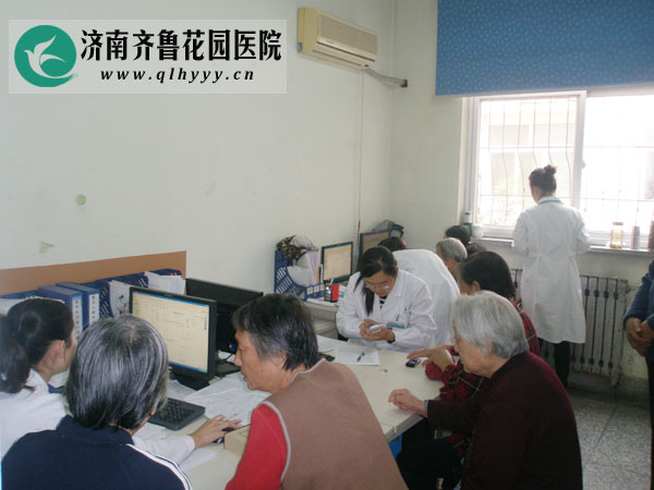 居民选择家庭医生服务团队签约