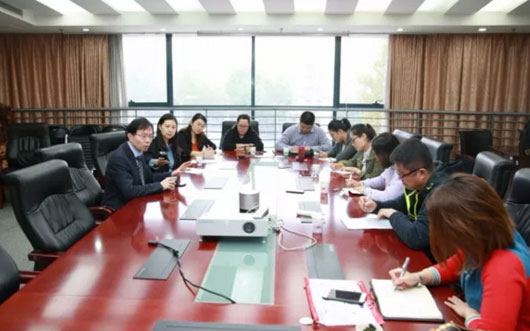 济南报业集团记者团采访苏国海院长现场