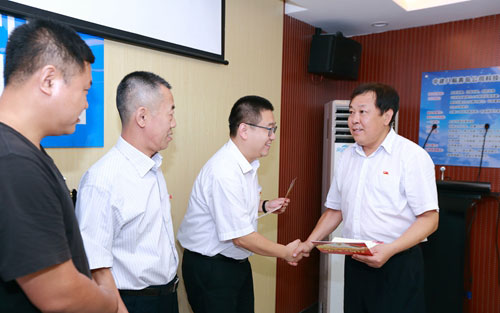 ɽѧڶҽԺڵ֧ҽۺ¥֧չ⵳ջ