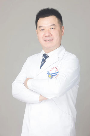 朱靖宇主任 特聘胃肠镜专家 济南市中心医院内镜中心